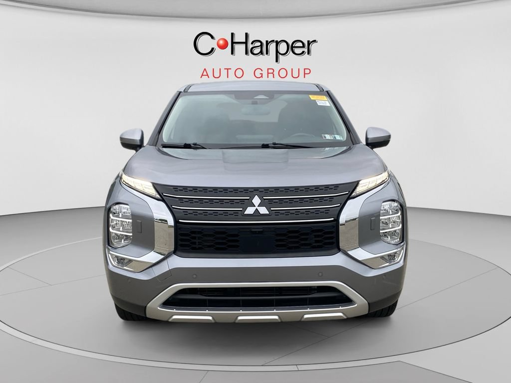 Used 2024 Mitsubishi Outlander SE AWD/4WD image 8