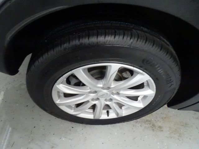 Certified 2023 Cadillac XT4 Luxury w/ Cold Weather Package image 30