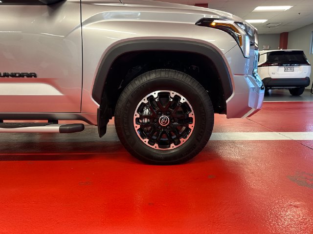Used 2024 Toyota Tundra SR5 w/ TRD Off-Road Package AWD/4WD image 31