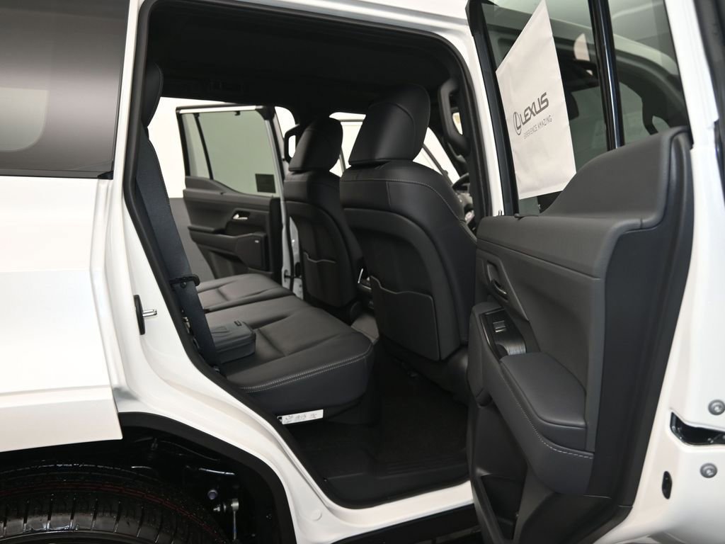 New 2026 Lexus GX 550 w/ Accessory Package (2T) image 13