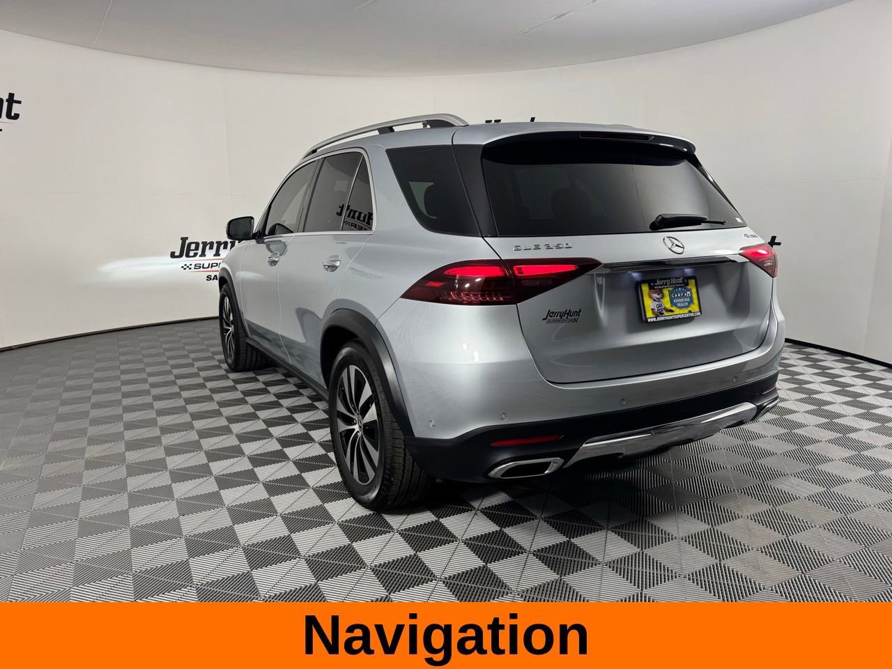 Used 2024 Mercedes-Benz GLE 350 4MATIC image 7