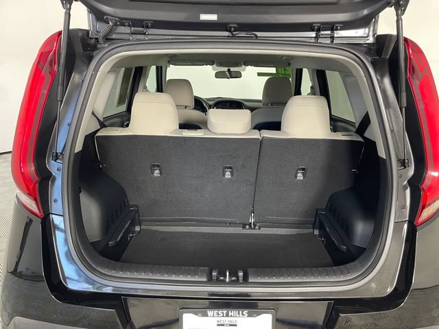 Certified 2021 Kia Soul LX FWD image 17