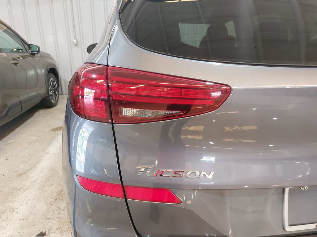 Used 2021 Hyundai Tucson Ultimate w/ Cargo Package FWD image 34