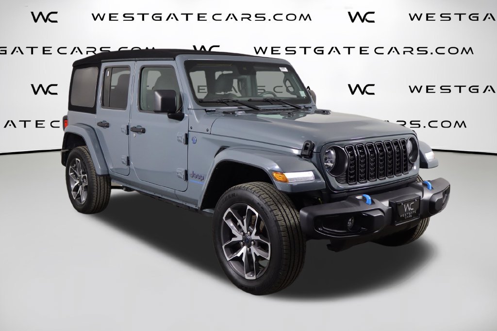 Used 2024 Jeep Wrangler Unlimited w/ Convenience Group AWD/4WD image 42