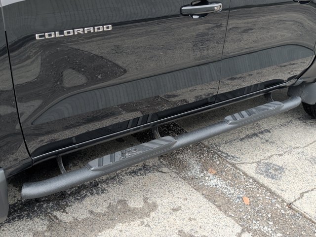 Used 2023 Chevrolet Colorado LT w/ LT Convenience Package II AWD/4WD image 38