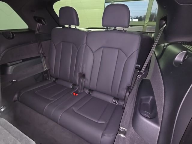 Used 2021 Audi SQ7 Premium Plus image 16