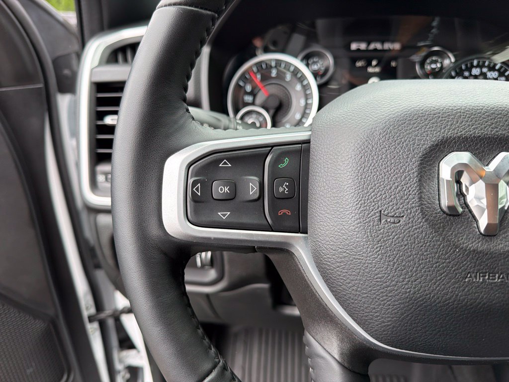 Used 2023 RAM 1500 Big Horn AWD/4WD image 16