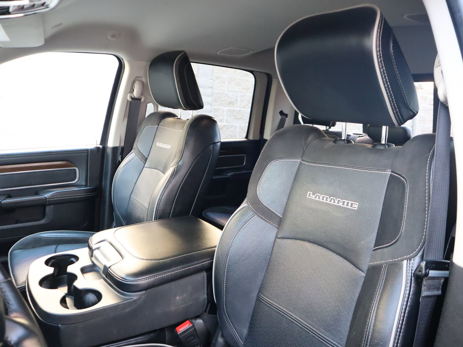 Used 2024 RAM 2500 Laramie image 33