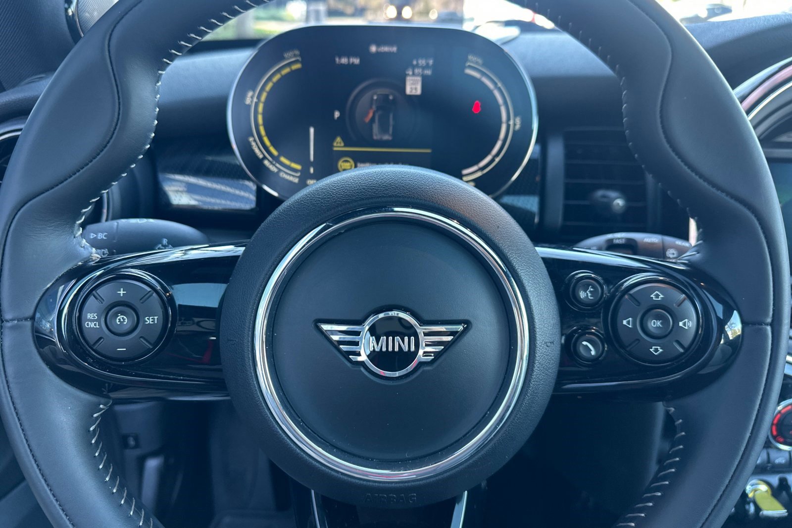 Used 2021 MINI Cooper SE w/ 8.8" Touchscreen Nav Package image 29