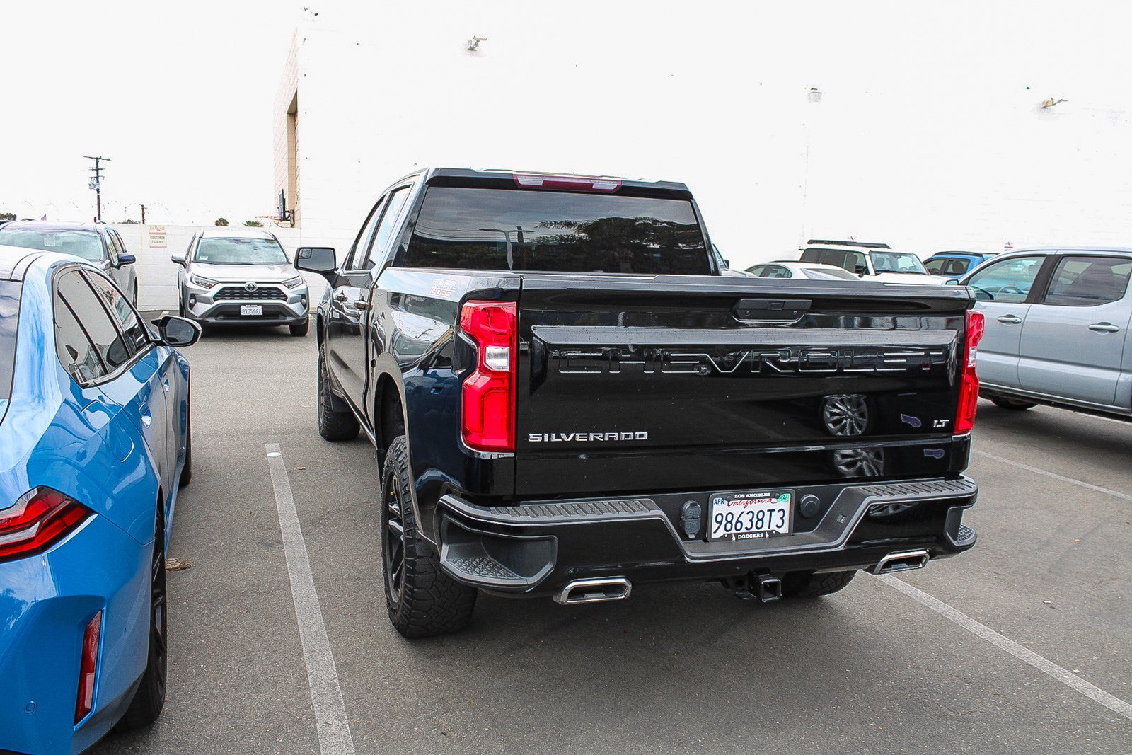 Used 2022 Chevrolet Silverado 1500 LT Trail Boss AWD/4WD image 9