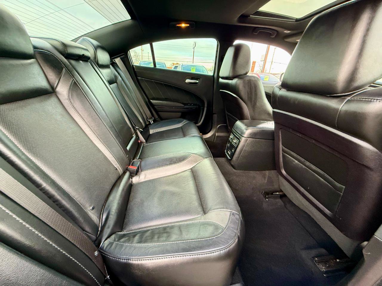 Used 2019 Dodge Charger SXT w/ Plus Group image 35