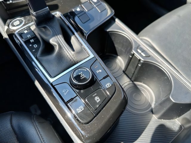 Used 2024 Kia Sportage EX AWD/4WD image 31