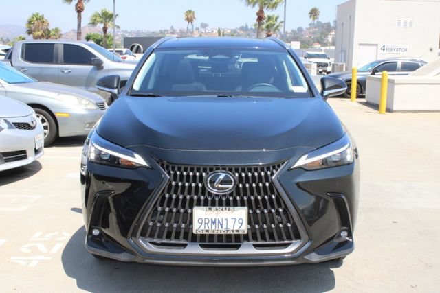 Certified 2025 Lexus NX 250 FWD w/ Accessory Package (Z1) image 2