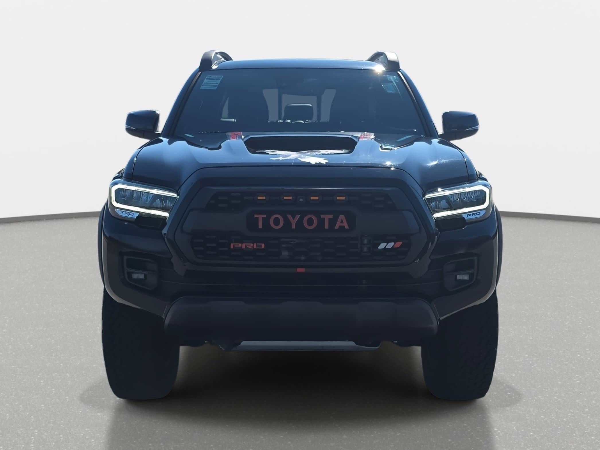 Used 2022 Toyota Tacoma TRD Pro image 2
