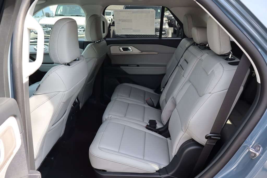 New 2026 Ford Explorer Active AWD/4WD image 12