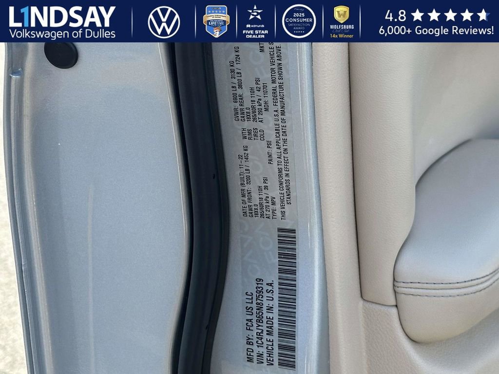 Used 2022 Jeep Grand Cherokee Limited 4xe image 25