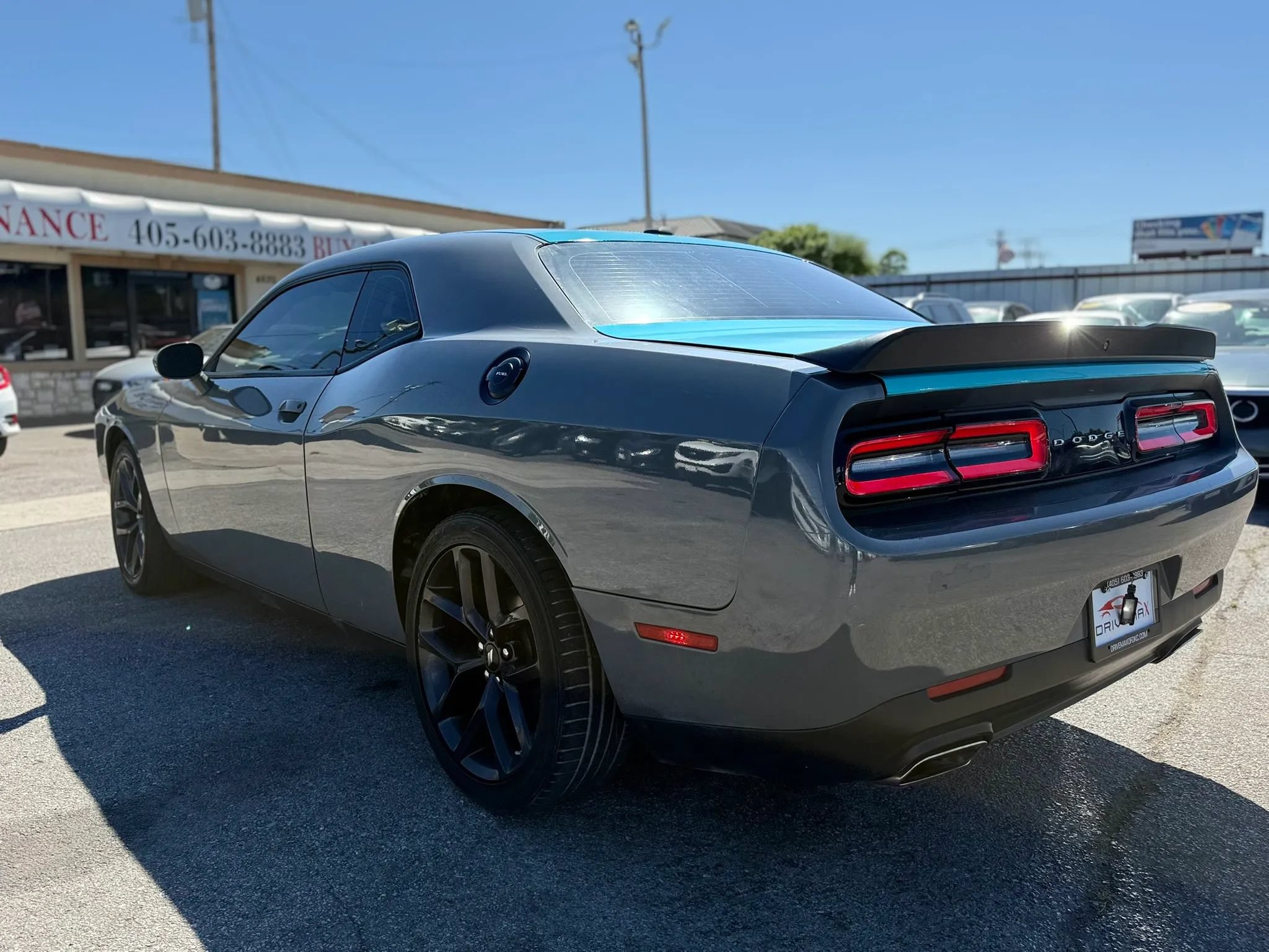 Used 2019 Dodge Challenger SXT w/ Blacktop Package RWD image 6