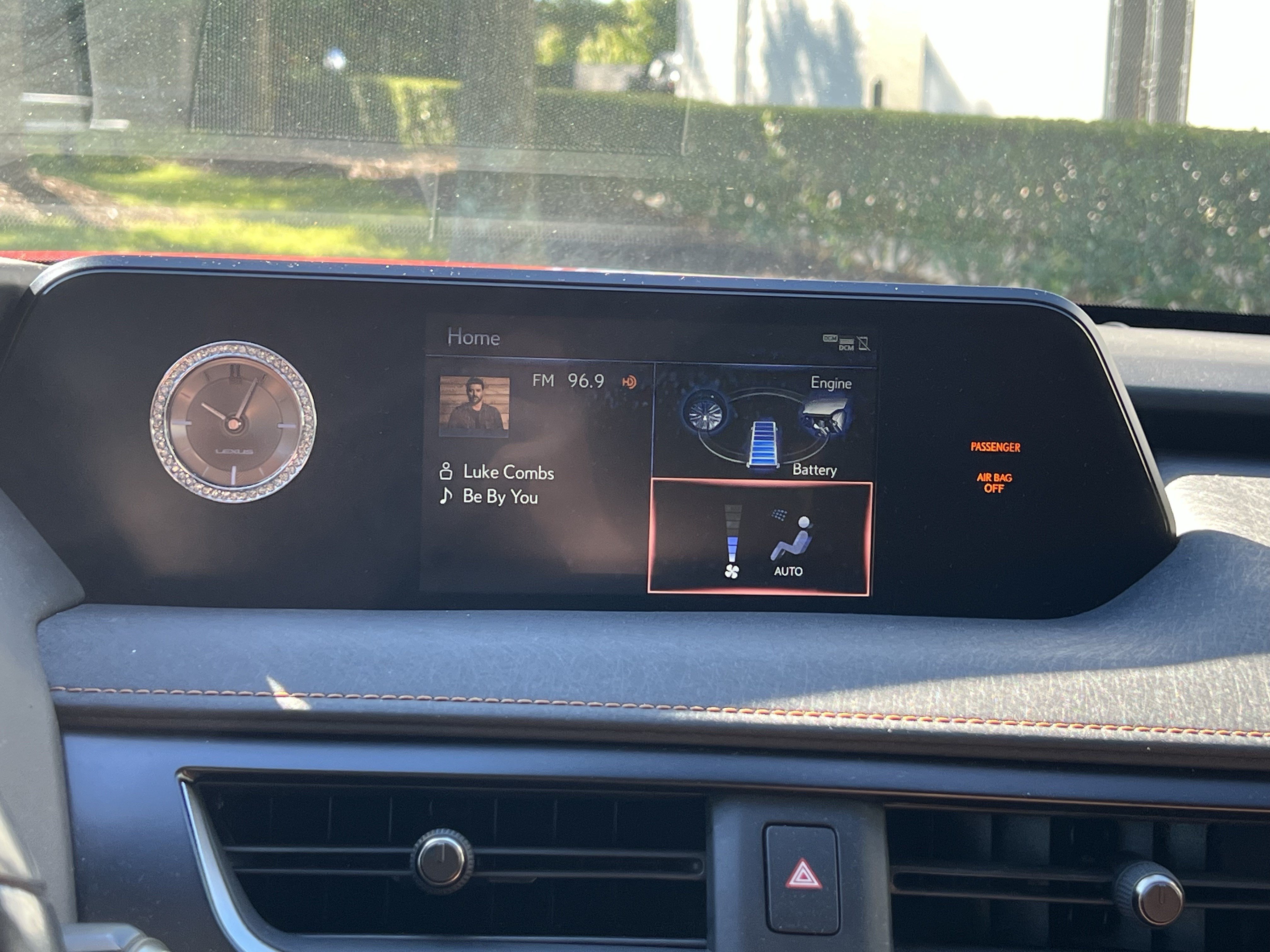 Used 2020 Lexus UX 250h w/ Premium Package AWD/4WD image 25