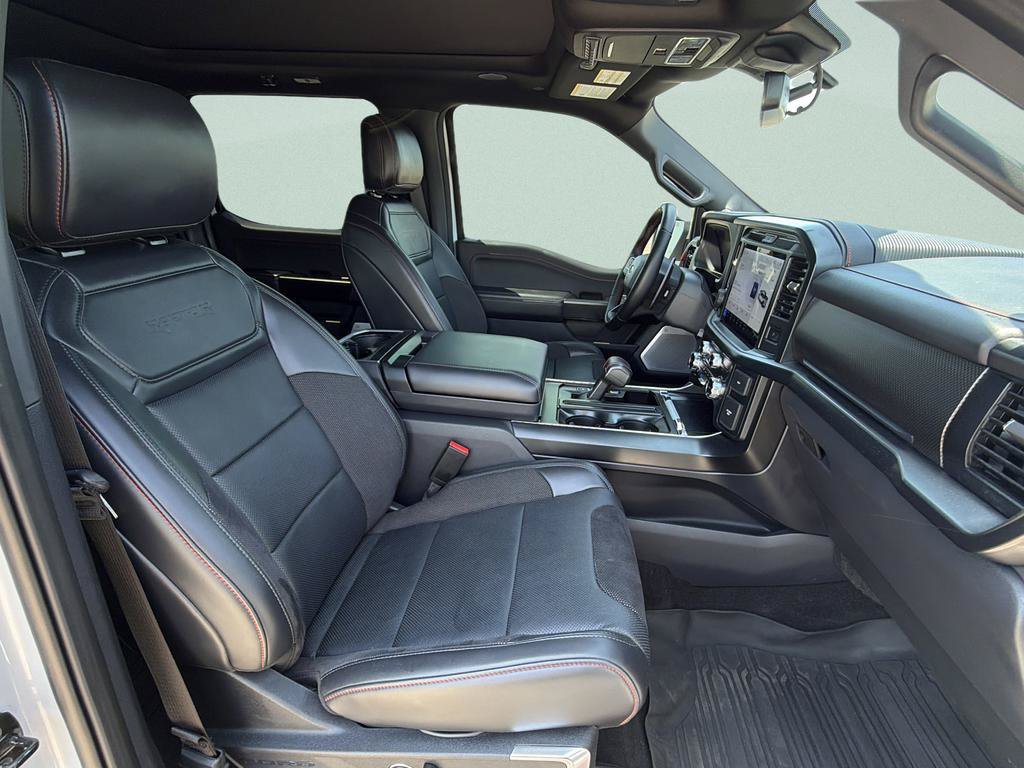 Used 2025 Ford F150 Raptor AWD/4WD image 10