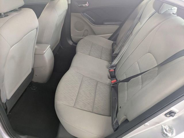 Used 2015 Kia Forte LX FWD image 22