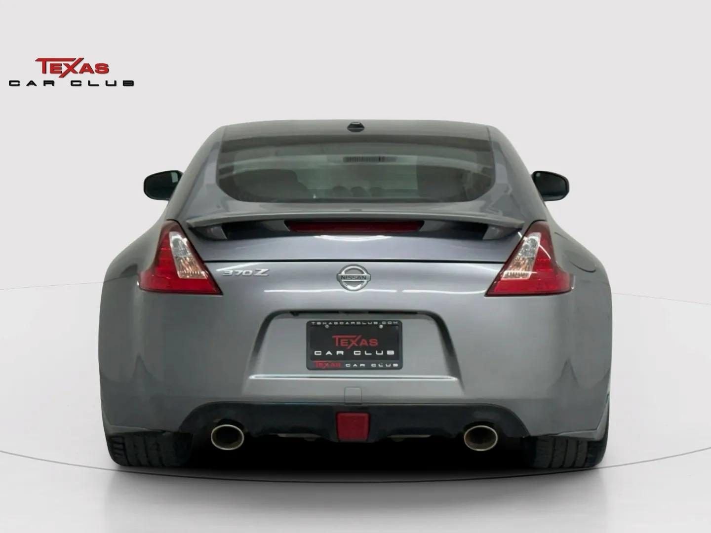 Used 2019 Nissan 370Z Touring Sport RWD image 7