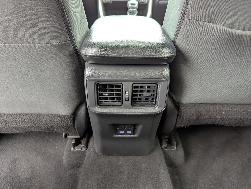 Used 2022 Toyota RAV4 XLE w/ Convenience Package AWD/4WD image 38