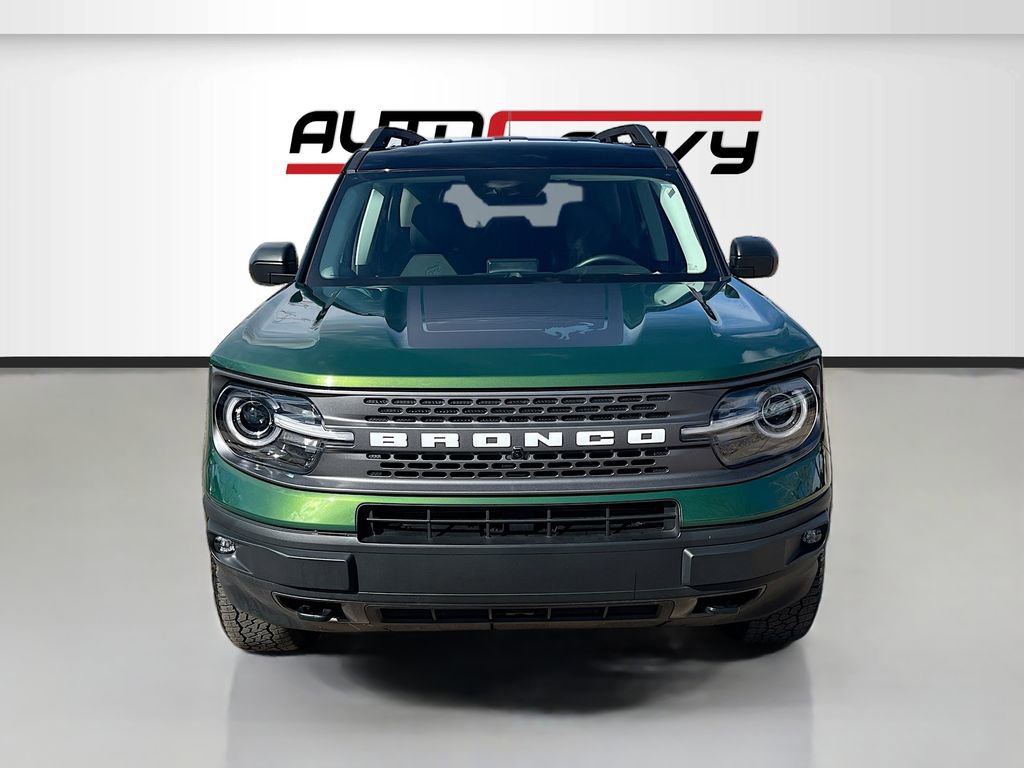 Used 2023 Ford Bronco Sport Badlands image 2