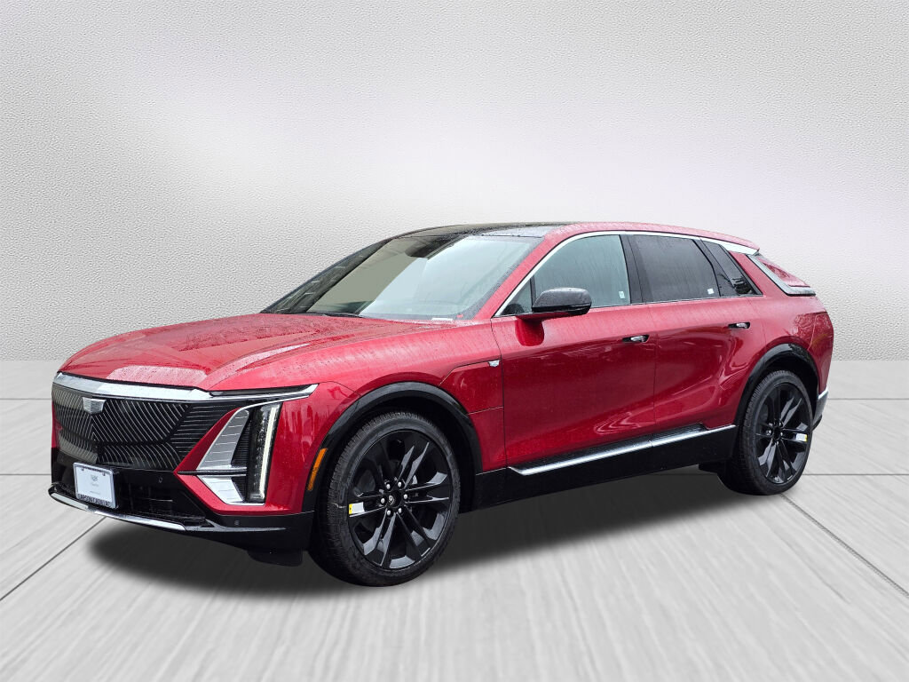New 2025 Cadillac Lyriq Luxury image 1