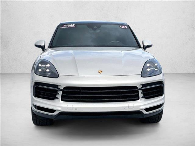 Used 2021 Porsche Cayenne Coupe image 3