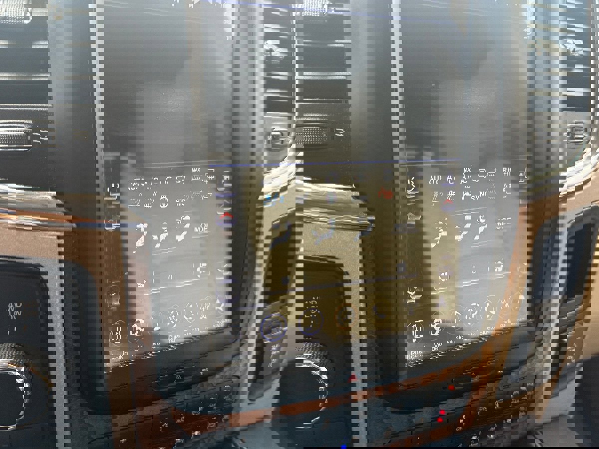 Used 2018 RAM 3500 Laramie Longhorn w/ Longhorn Southfork Package image 41