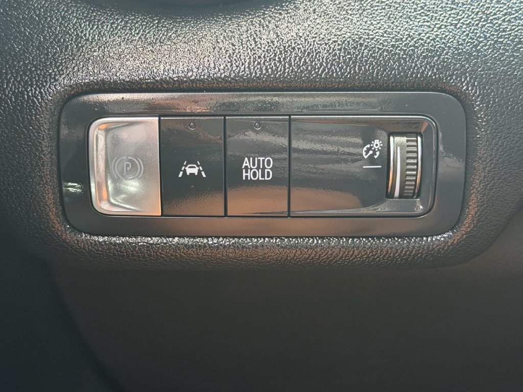 Used 2024 Chevrolet Blazer EV RS RWD image 32