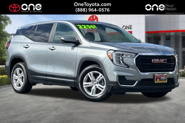 Used 2024 GMC Terrain SLE