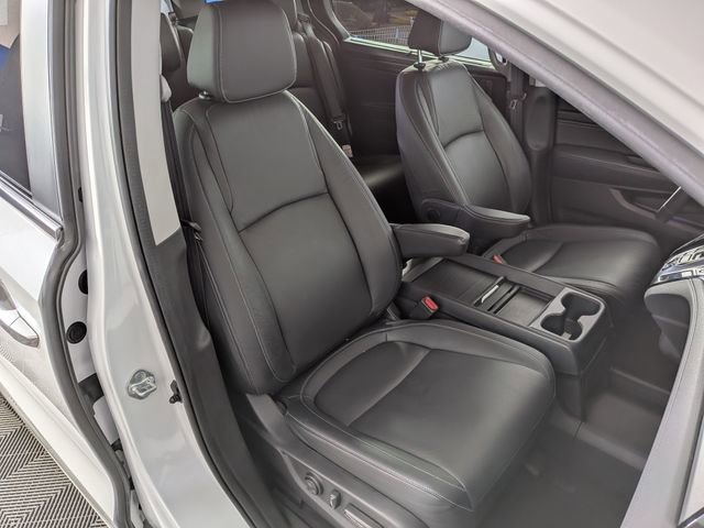 Used 2023 Honda Odyssey Touring image 34