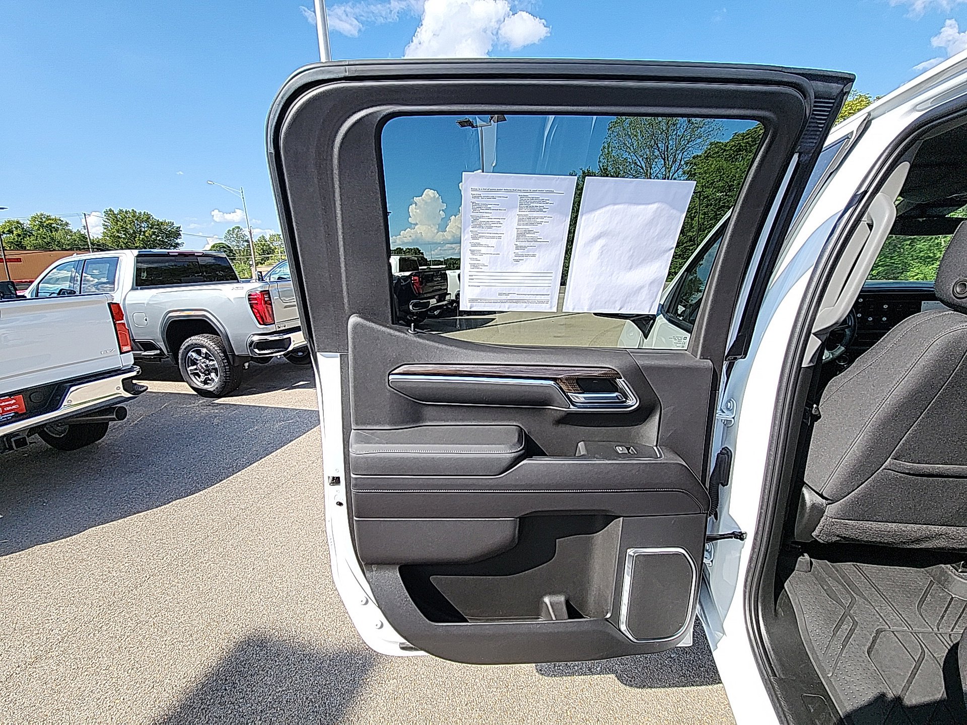 Used 2022 Chevrolet Silverado 1500 RST image 27