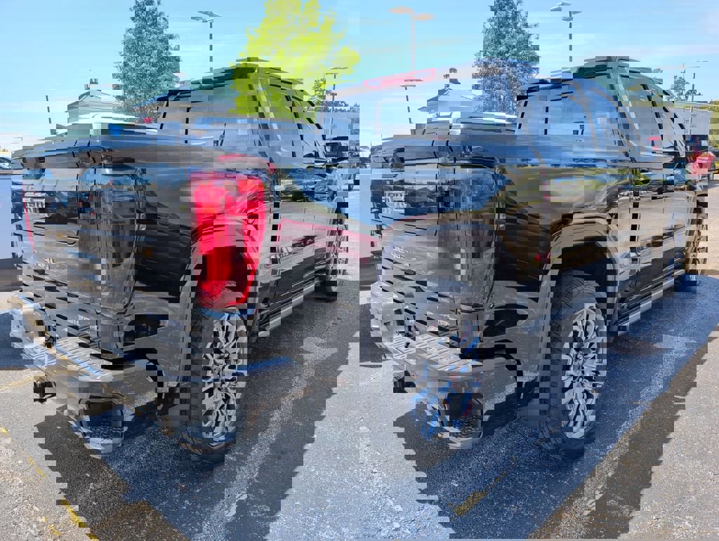 Certified 2023 GMC Sierra 1500 Denali Ultimate image 3