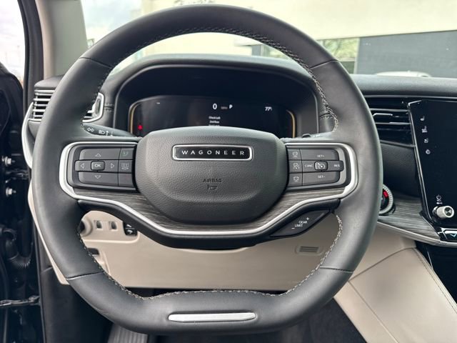 Used 2024 Jeep Wagoneer L Series II w/ Flexible Seating Group image 19