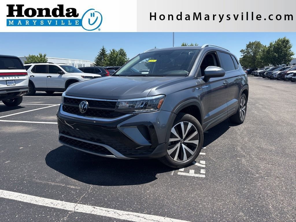 Used 2022 Volkswagen Taos SE AWD/4WD image 1
