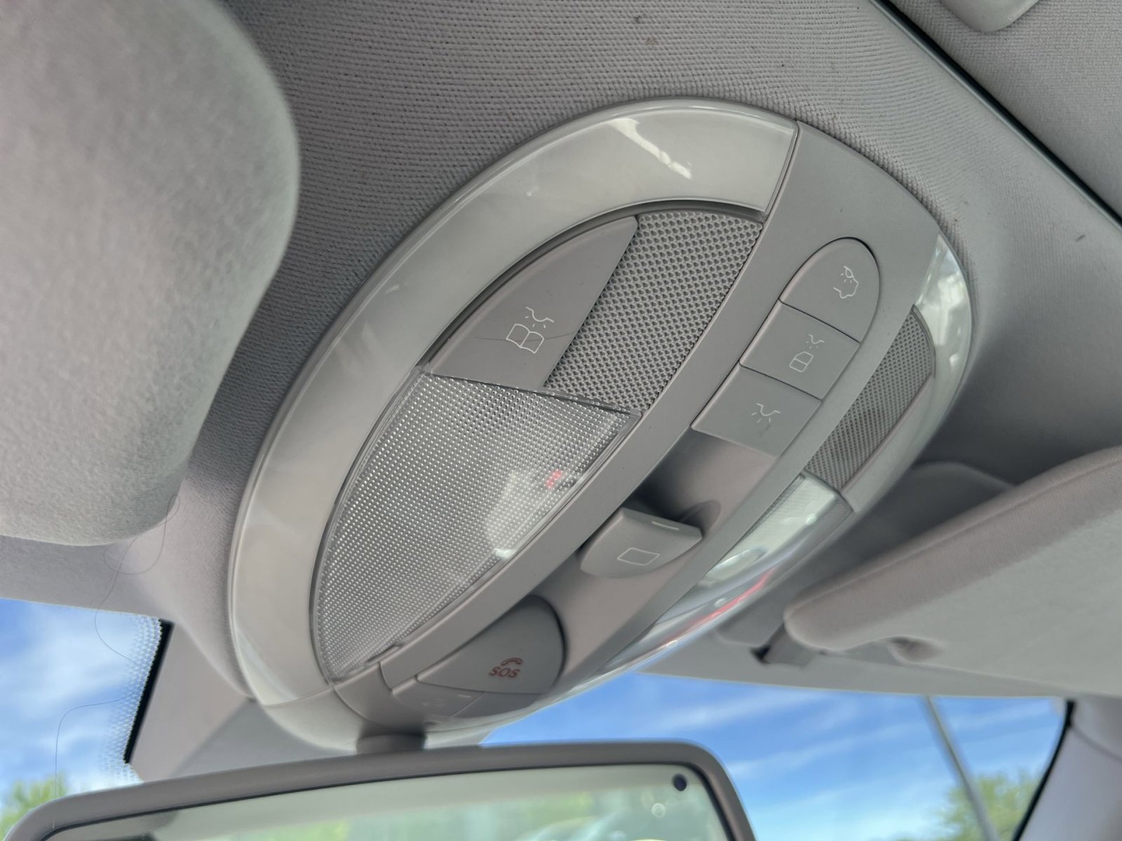 Used 2005 Mercedes-Benz E 320 4MATIC Sedan image 30