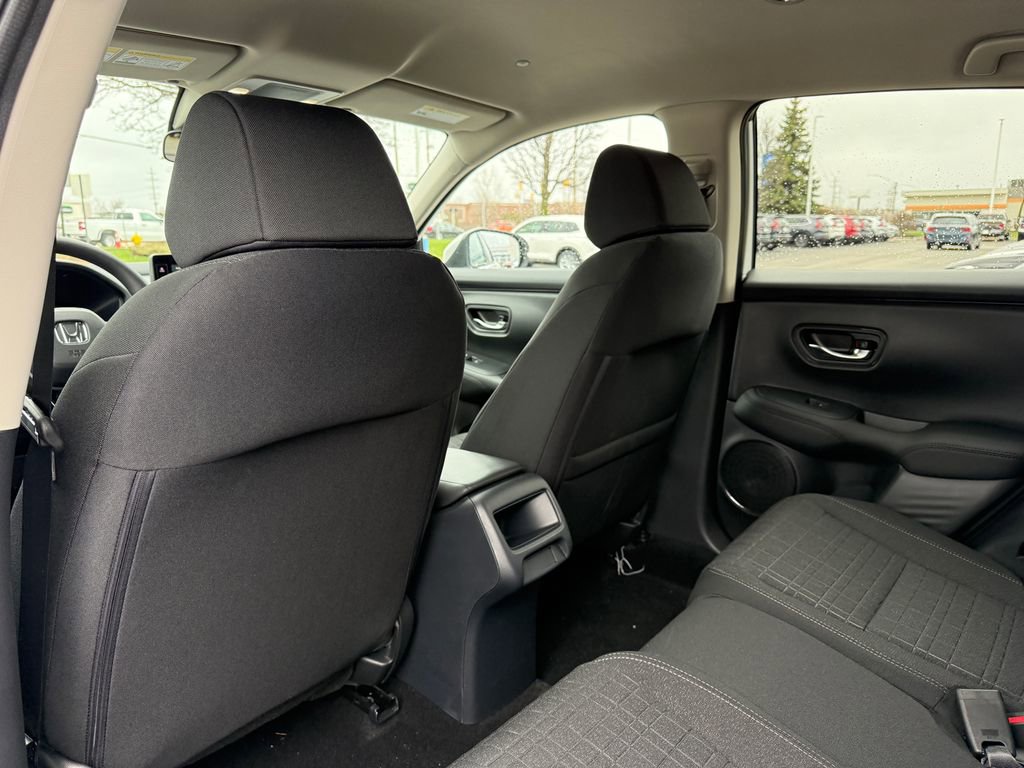 New 2026 Honda HR-V LX image 32