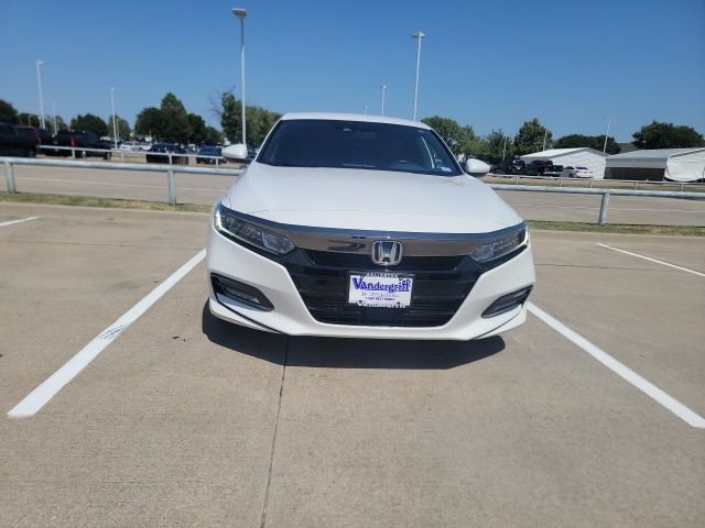 Used 2020 Honda Accord Sport image 2
