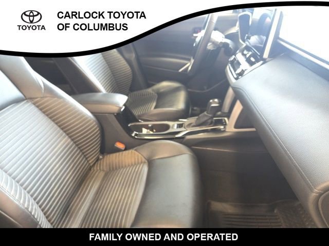 Used 2024 Toyota Corolla Cross AWD Hybrid w/ Convenience Package image 20