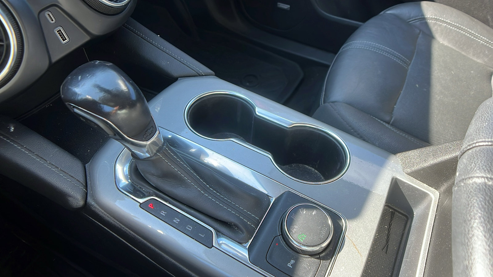 Used 2019 Chevrolet Blazer LT w/ Sound & Technology Package image 32