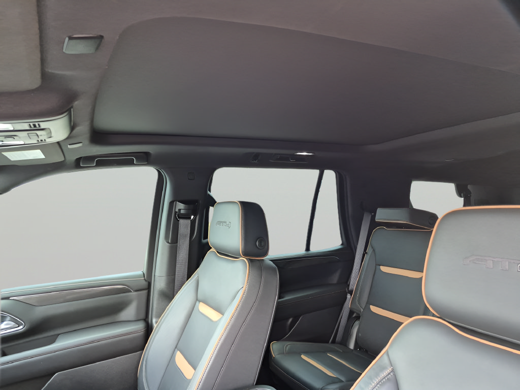 Used 2024 GMC Yukon AT4 w/ AT4 Premium Plus Package AWD/4WD image 27