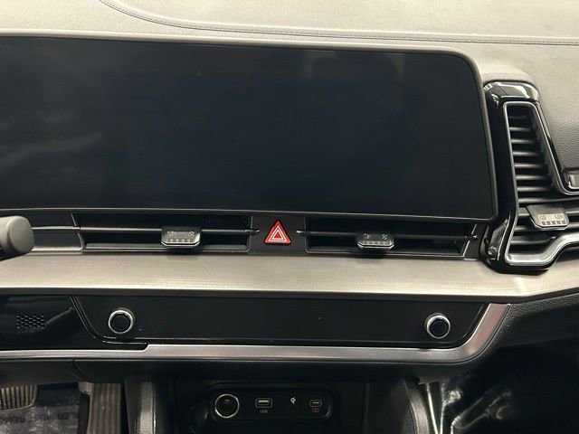 Used 2025 Kia Sportage EX w/ Premium Package image 33