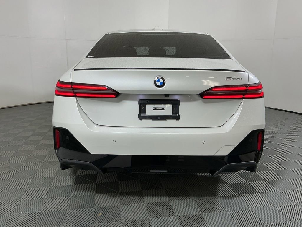 Certified 2025 BMW 530i w/ M Sport Package RWD image 6