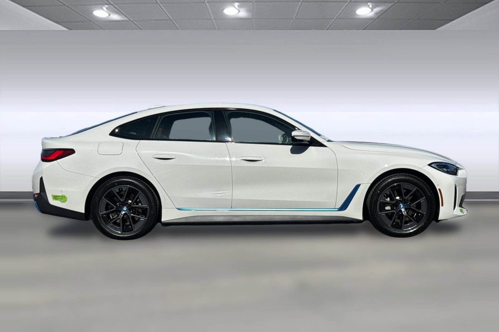 Certified 2023 BMW i4 eDrive35 image 7