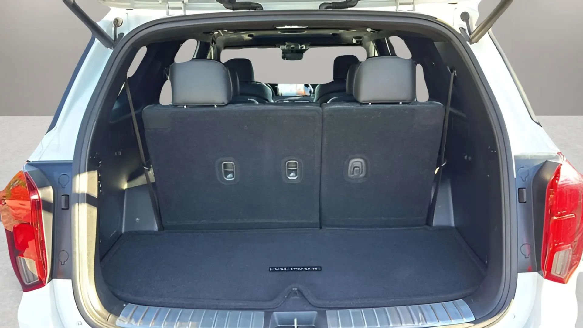 Used 2021 Hyundai Palisade Calligraphy image 46