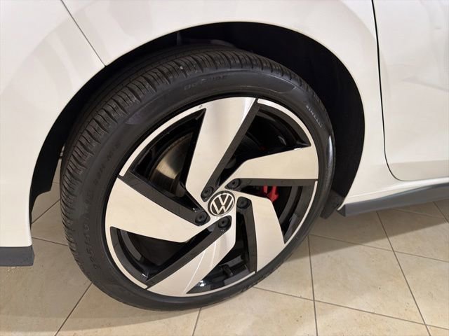 Used 2022 Volkswagen GTI S FWD image 11