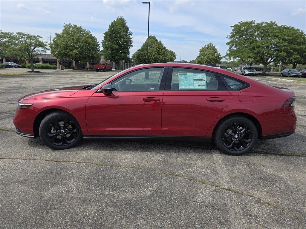 New 2025 Honda Accord SE image 13