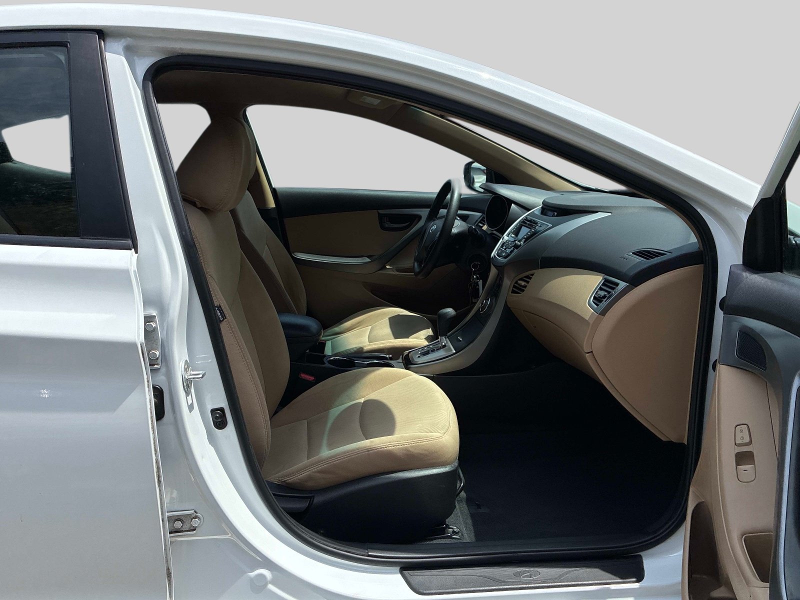 Used 2013 Hyundai Elantra GLS FWD image 8